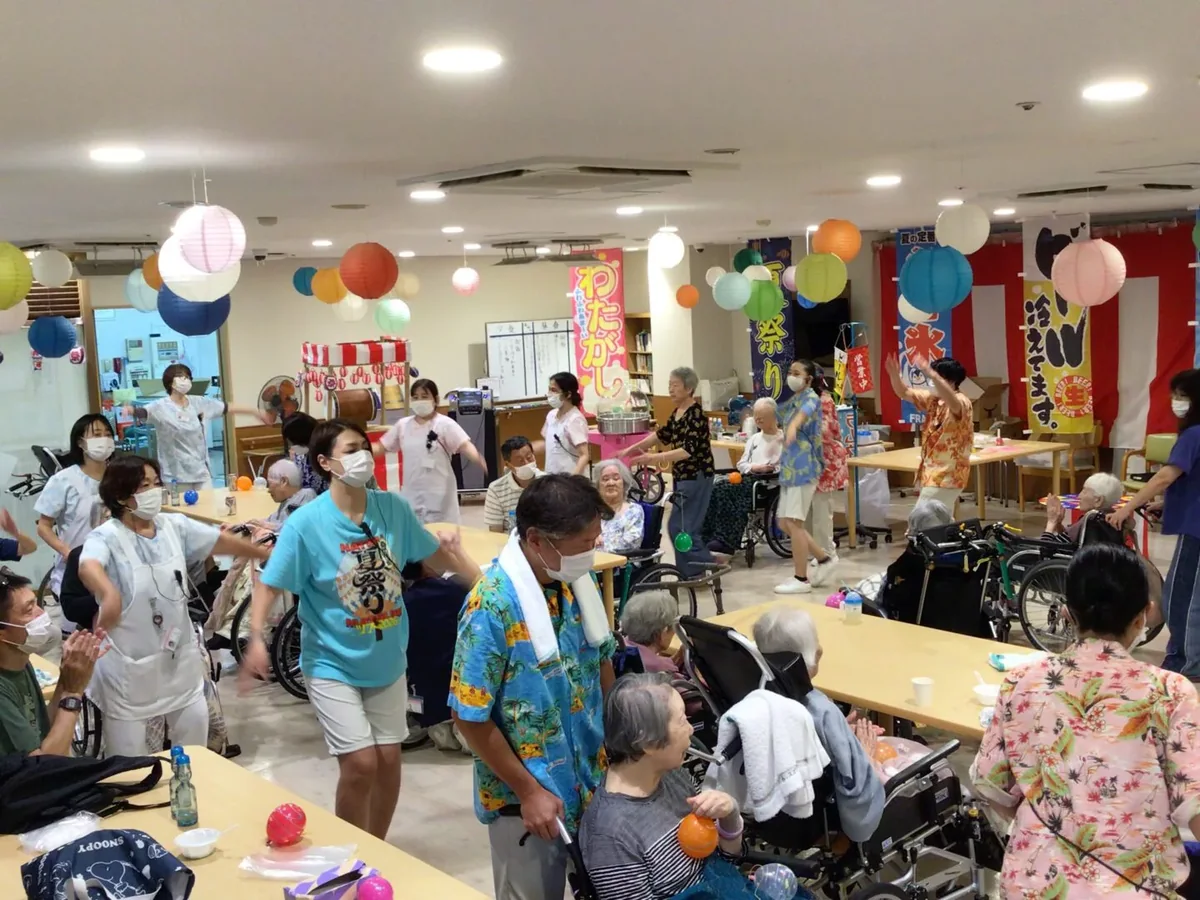 夏祭り【しまナーシングホーム光が丘】の様子